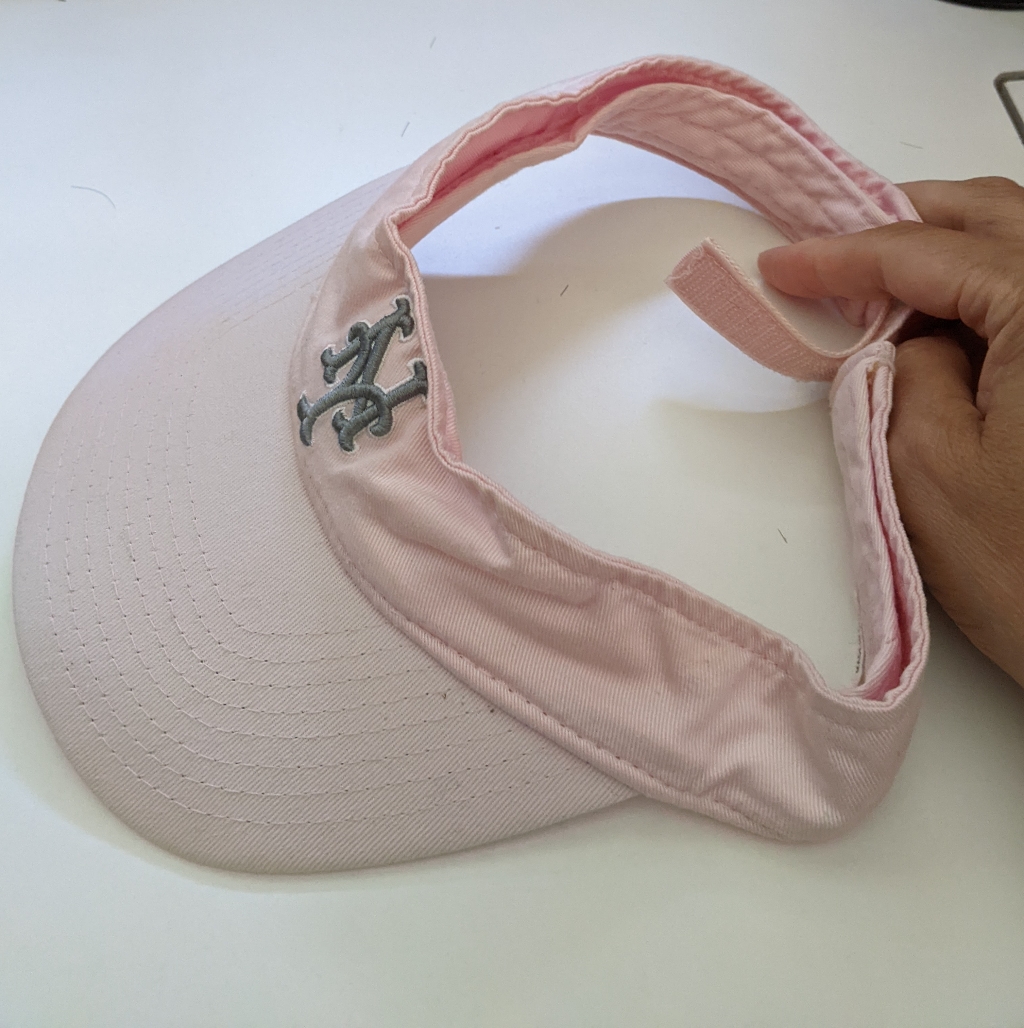 Ny, Delta Airlines Logo Adj Strap Pink Sun Visor, Orig. Owner — image 3 of 8